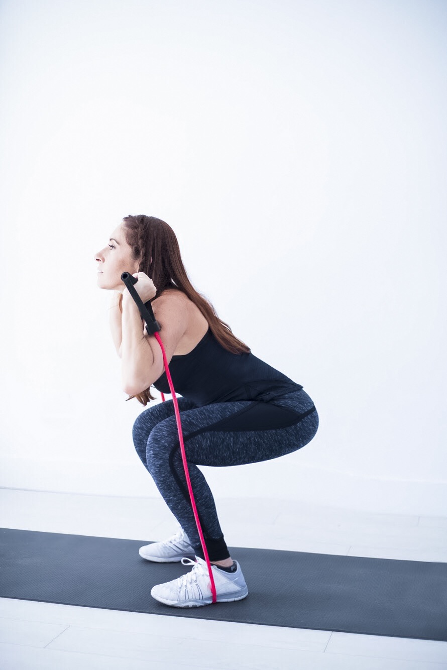 Squats With Resistance Band 