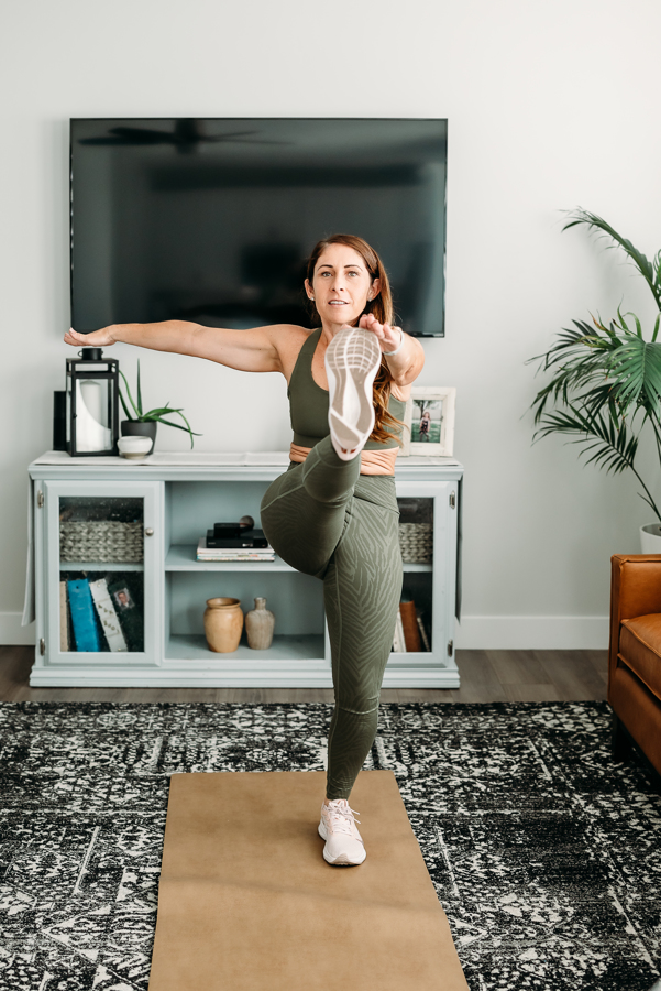 Toe Touches are one of many effective dynamic stretches