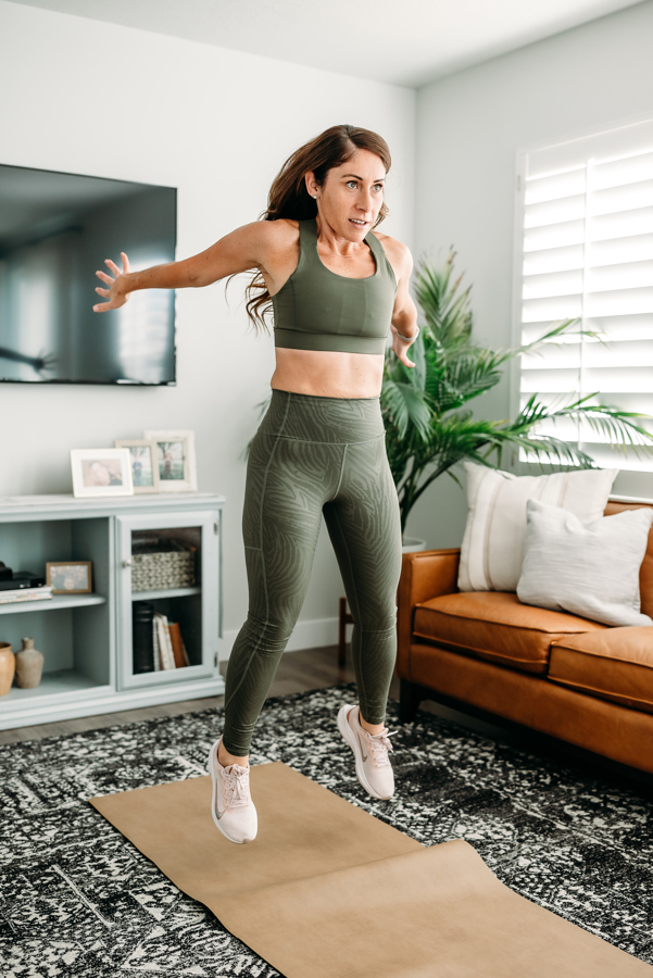 Jump Squats are crazy effective exercise to use in any dynamic stretches routine.