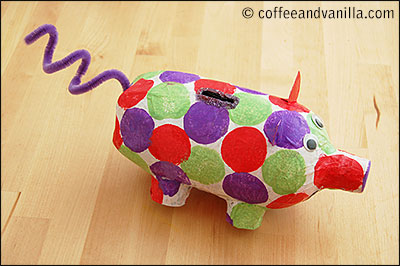 plastic-bottle-piggy-bank-400