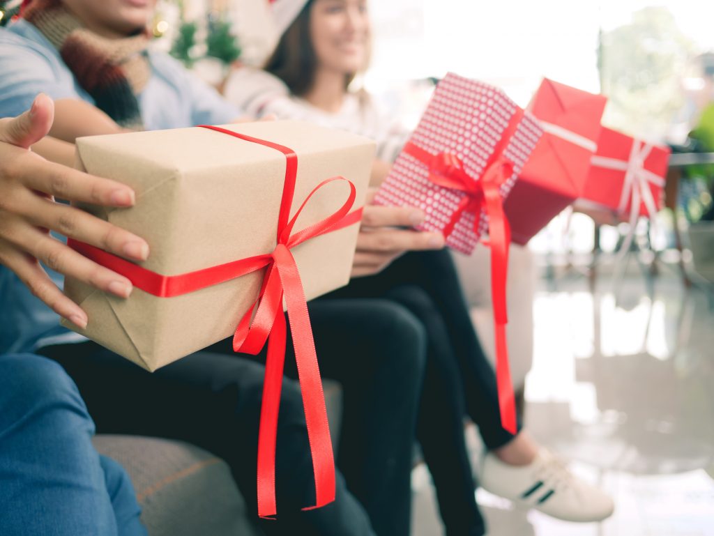 How To Play The White Elephant Exchange Game