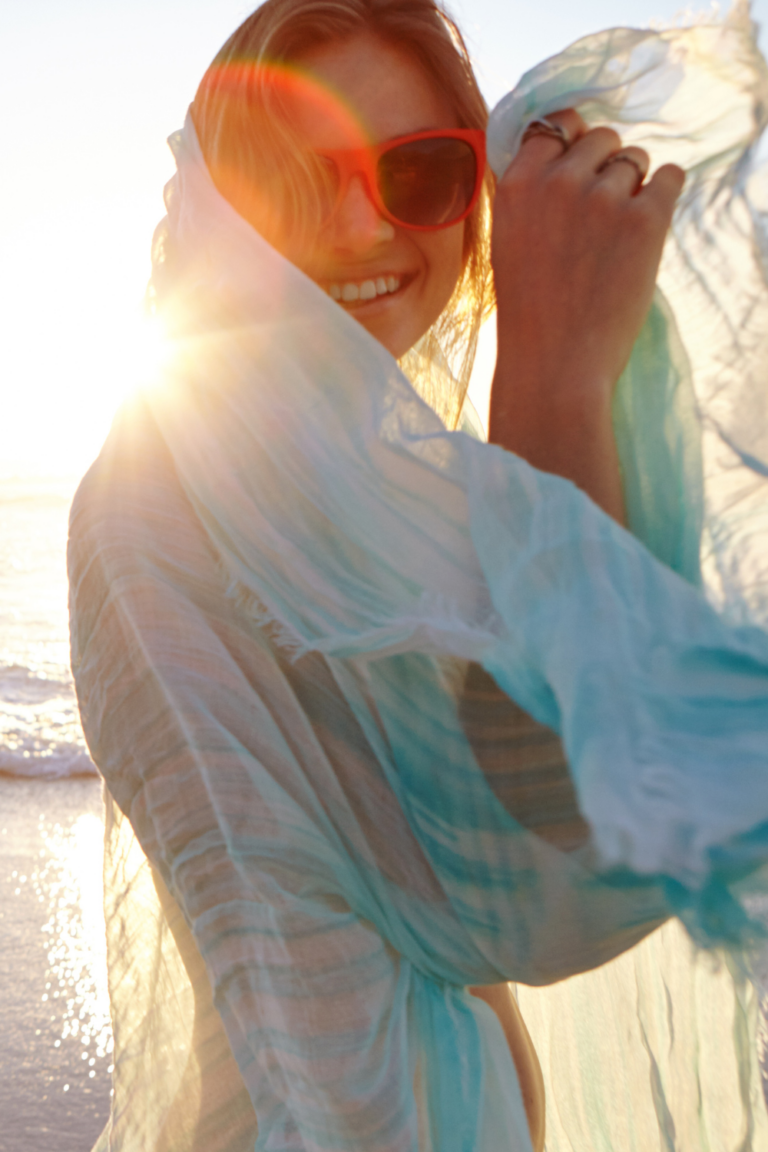 How To Detoxify Your Life: 7 Natural + Effective Tools To Use Right Now!