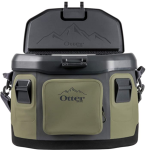 OtterBox Trooper cooler the perfect size cooler for fishing, hunting, tailgating really any manly day trip! 